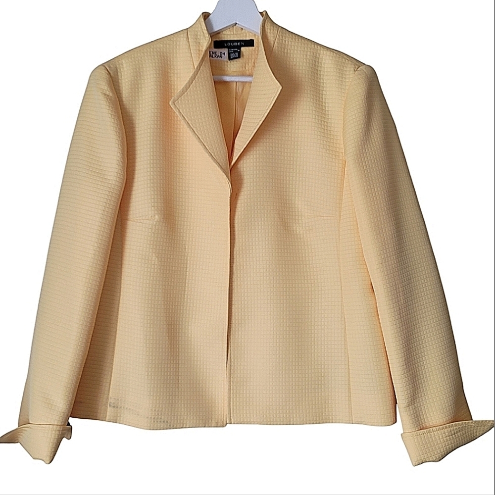 VINTAGE Louben Open Front Coat Size 10 in Yellow
